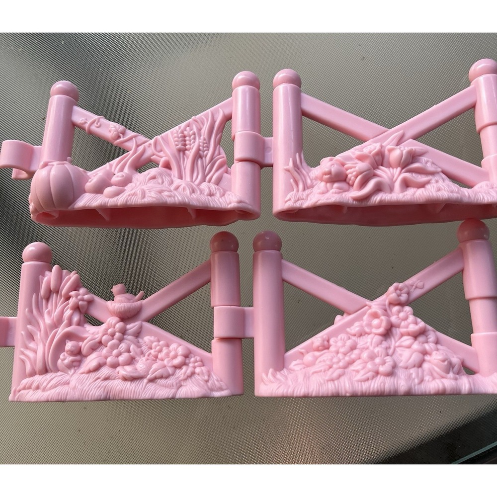 Fisher Price Loving Family Friendship Ponies Horse Replacement Fence X 4